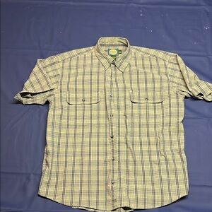 Cabela’s men’s L casual button shirt. Grey/geeen